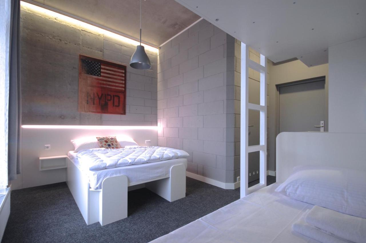 Cubby Hotel Lemberg Exterior foto