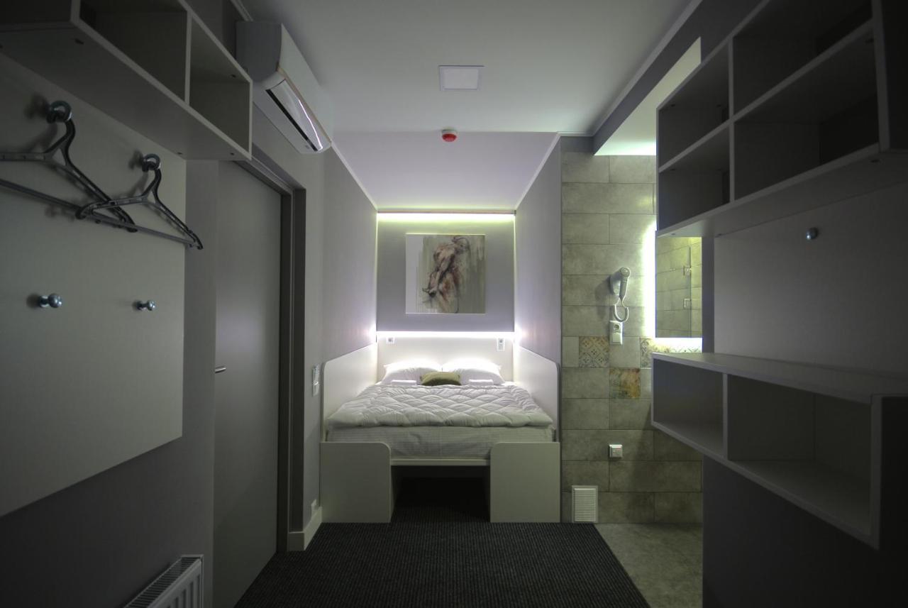 Cubby Hotel Lemberg Exterior foto
